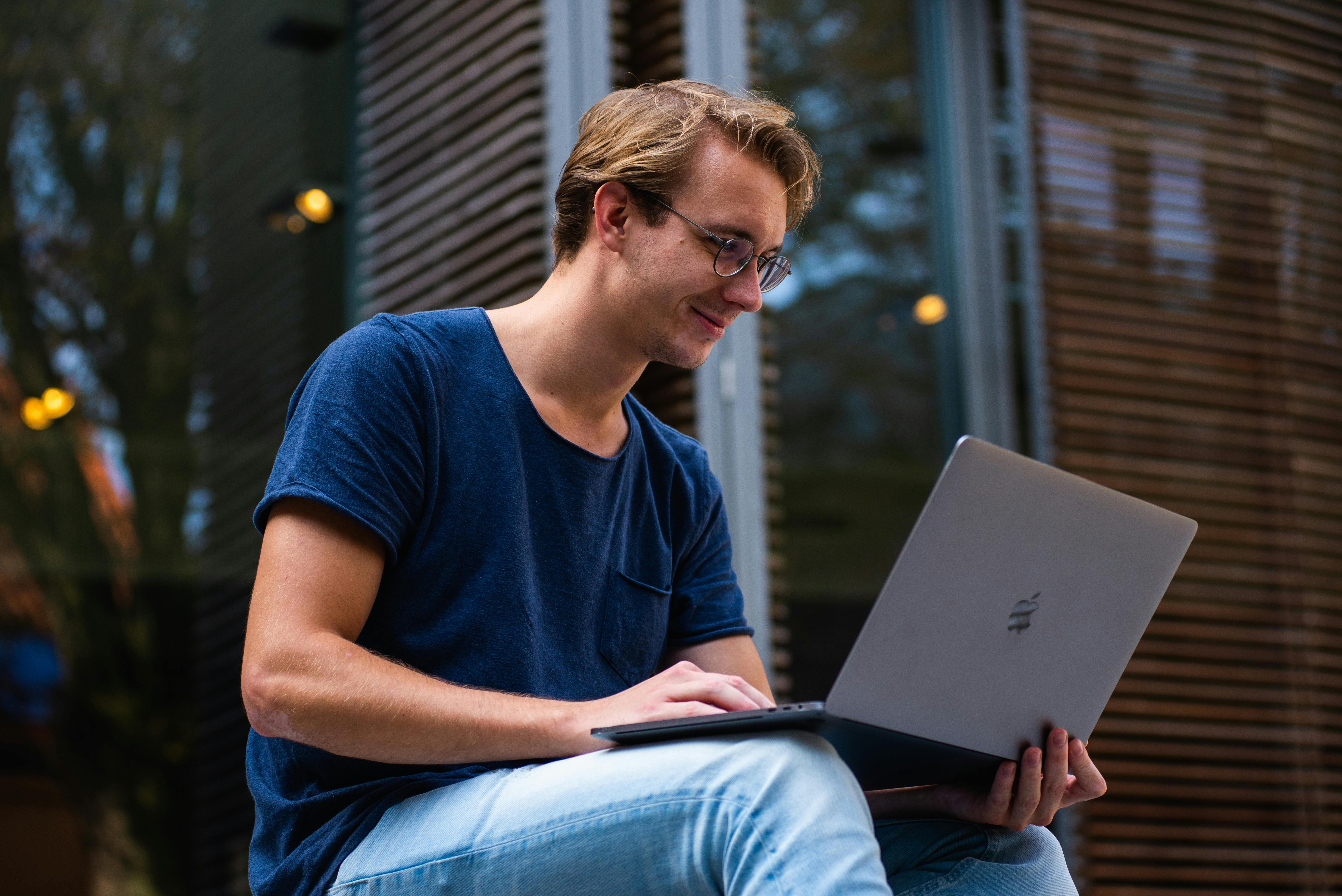 Mastering AI-Powered Productivity for Modern Professionals